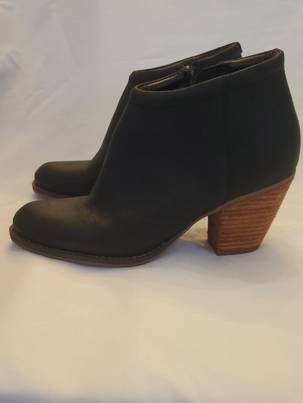 Cole Haan Black Leather Grand OS Prynne Women's Ankle Booties Shoes 8.5 - Picture 3 of 12